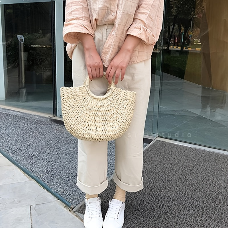 Ibiza | Bolso en forma de media luna de paja trenzada