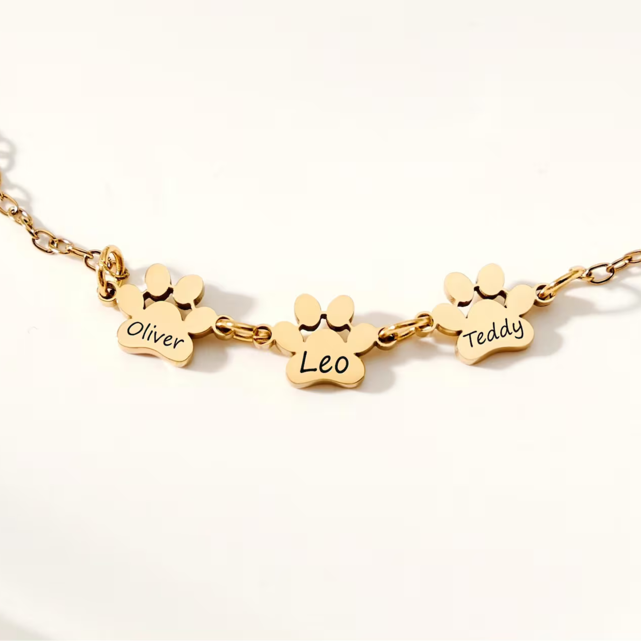 PULSERA PELUDITO