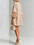 Vestido Elegante con Botones y Diseño Floral