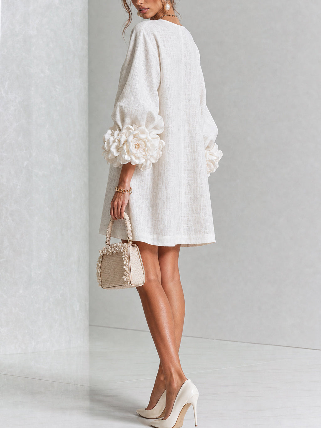 Vestido Elegante con Botones y Diseño Floral